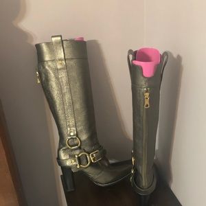 BCBG Pewter Zip Back Boots